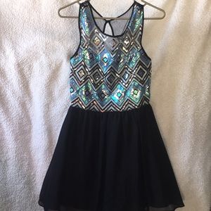 Knee-length, semi-formal, sequin dress